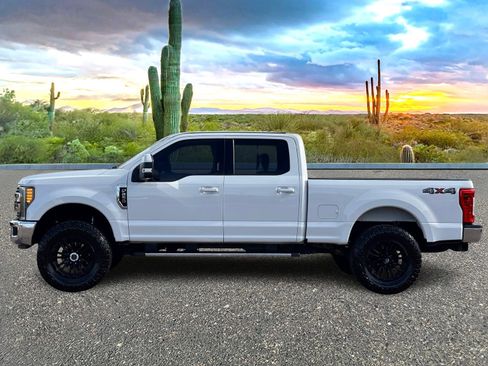 Used 2019 Ford F250 Lariat image 3