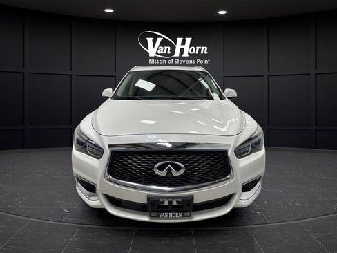 Used 2019 INFINITI QX60 Luxe w/ Essential Package image 12