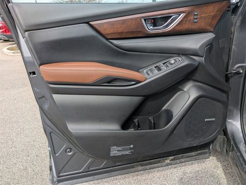 Used 2024 Subaru Ascent Touring w/ Popular Package #2 image 12