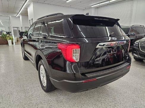 Used 2020 Ford Explorer XLT AWD/4WD image 7