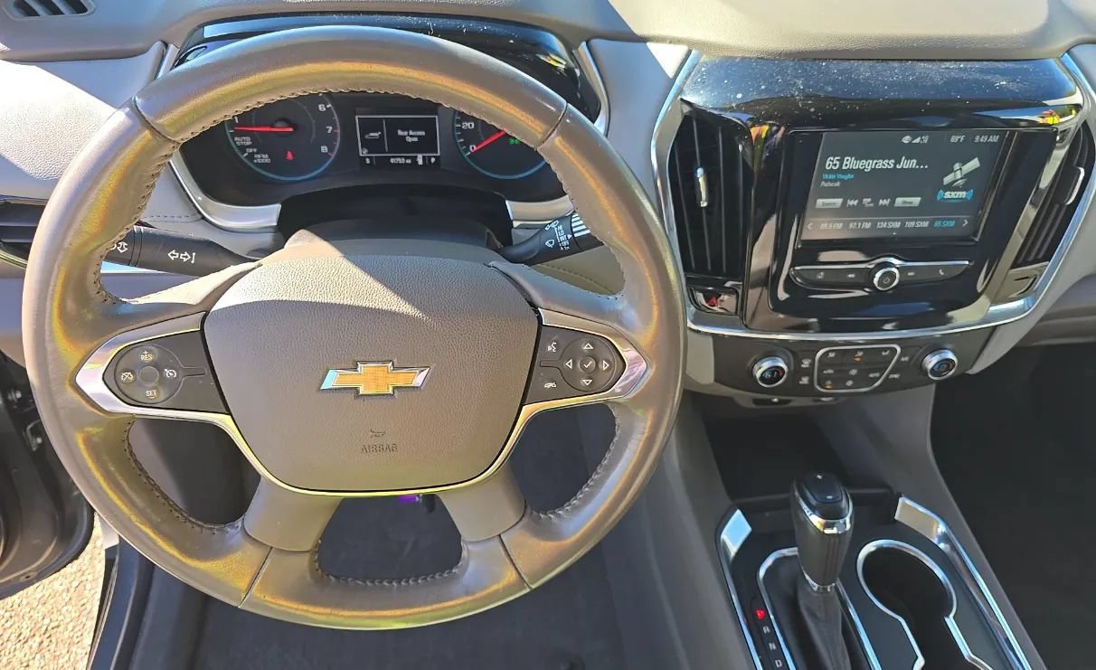 Used 2018 Chevrolet Traverse LT AWD/4WD image 10