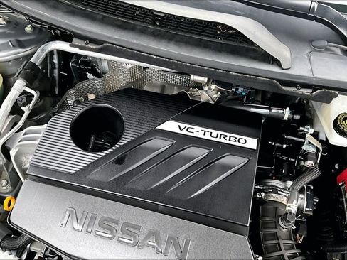 Used 2023 Nissan Rogue SV image 33