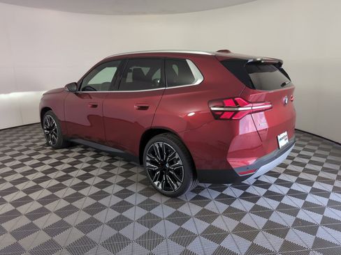 Used 2025 BMW X3 xDrive30i w/ Premium Package image 3