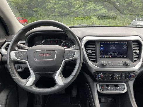 Certified 2023 GMC Acadia SLE w/ Driver Convenience Package AWD/4WD image 24
