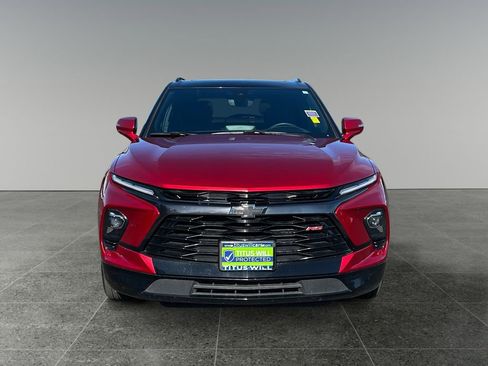 Used 2024 Chevrolet Blazer RS w/ Driver Confidence II Package AWD/4WD image 3