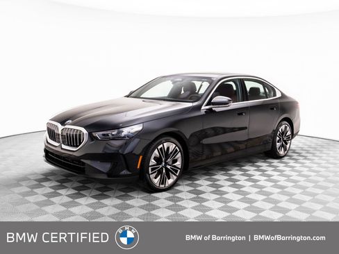 Certified 2025 BMW 540i xDrive image 1