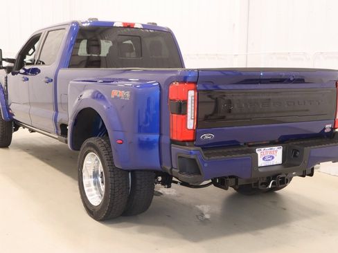 New 2026 Ford F450 Platinum w/ FX4 Off-Road Package image 6