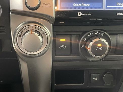 Used 2024 Toyota 4Runner SR5 image 23