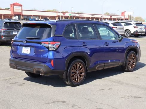 Used 2025 Subaru Forester Sport w/ Popular Package #1 AWD/4WD image 8