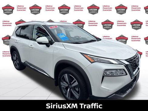 Certified 2022 Nissan Rogue SL w/ SL Premium Package image 4
