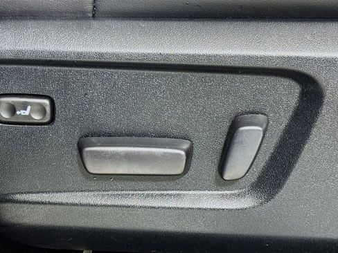 Used 2019 Toyota Tundra Platinum image 13