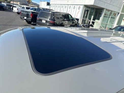 Used 2019 Dodge Durango GT w/ Blacktop Package image 12