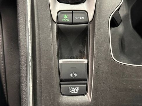 Used 2020 Honda Accord Sport image 31