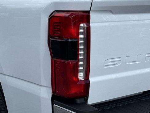 New 2026 Ford F350 Lariat image 40