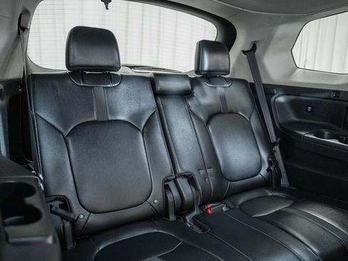 Used 2024 Honda Pilot EX-L image 42