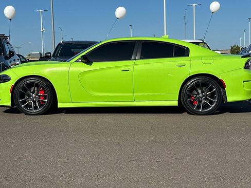Used 2023 Dodge Charger R/T w/ Plus Group RWD image 7
