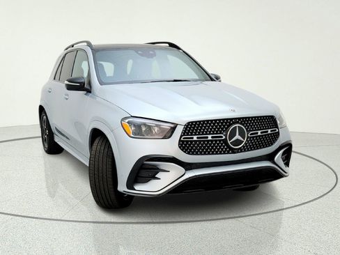 New 2026 Mercedes-Benz GLE 580 4MATIC image 4