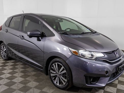 Used 2017 Honda Fit EX image 9