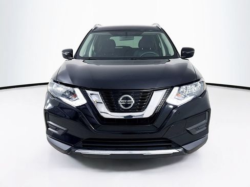 Used 2018 Nissan Rogue SV AWD/4WD image 2