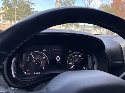 Used 2023 RAM 2500 Limited image 15