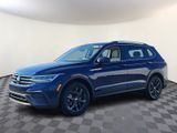 Certified 2024 Volkswagen Tiguan SE image 3