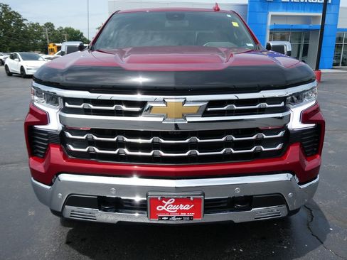 Certified 2025 Chevrolet Silverado 1500 LTZ AWD/4WD image 10