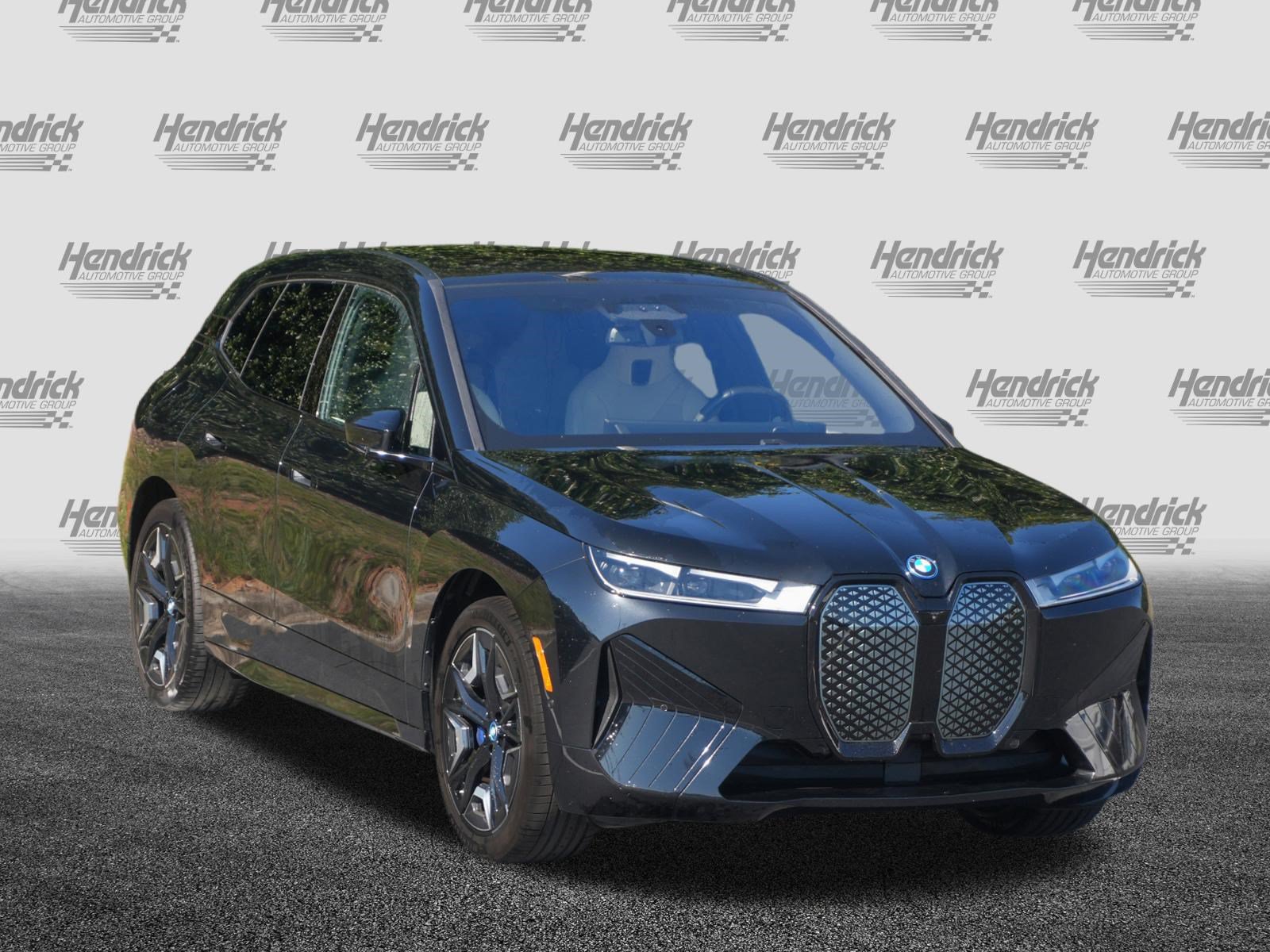 Certified 2025 BMW 330i Sedan RWD image 8