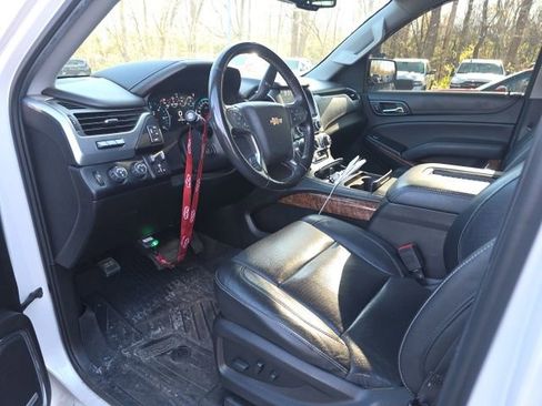 Used 2018 Chevrolet Tahoe Premier image 16