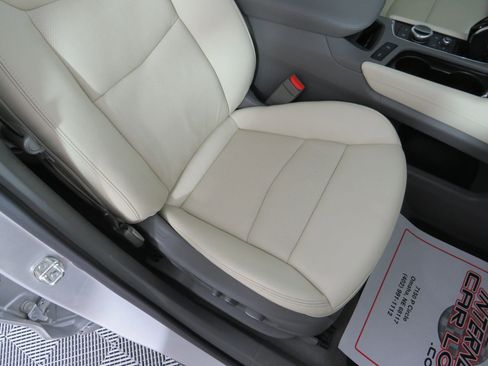 Used 2020 Cadillac XT6 Premium Luxury image 39