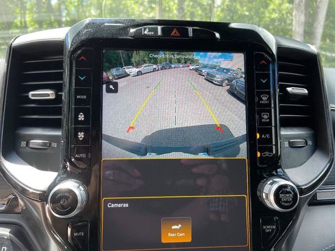 Used 2023 RAM 1500 Limited w/ Trailer Tow Group image 36