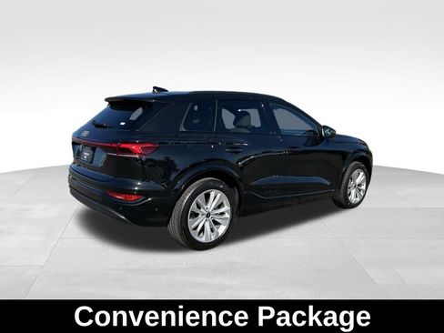 Used 2025 Audi Q6 e-tron Premium w/ Convenience Package RWD image 5