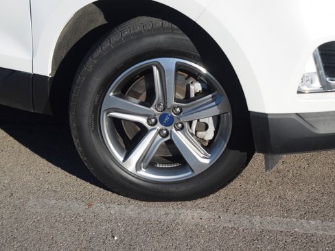 Used 2022 Ford Edge SEL w/ Convenience Package image 29