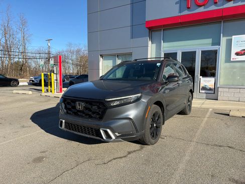 Used 2024 Honda CR-V Sport Touring image 2