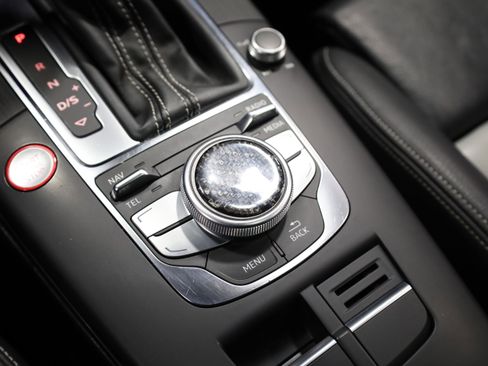 Used 2015 Audi S3 Premium Plus image 31
