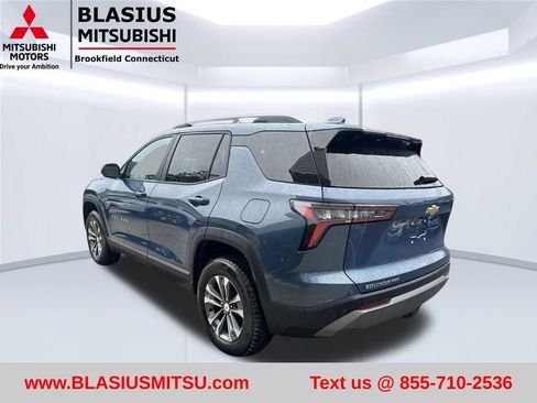 Used 2025 Chevrolet Equinox LT w/ Convenience Package II AWD/4WD image 16