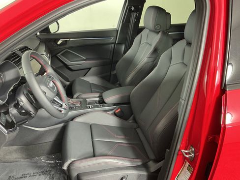 Used 2025 Audi Q3 2.0T Premium Plus w/ Premium Plus Package image 18
