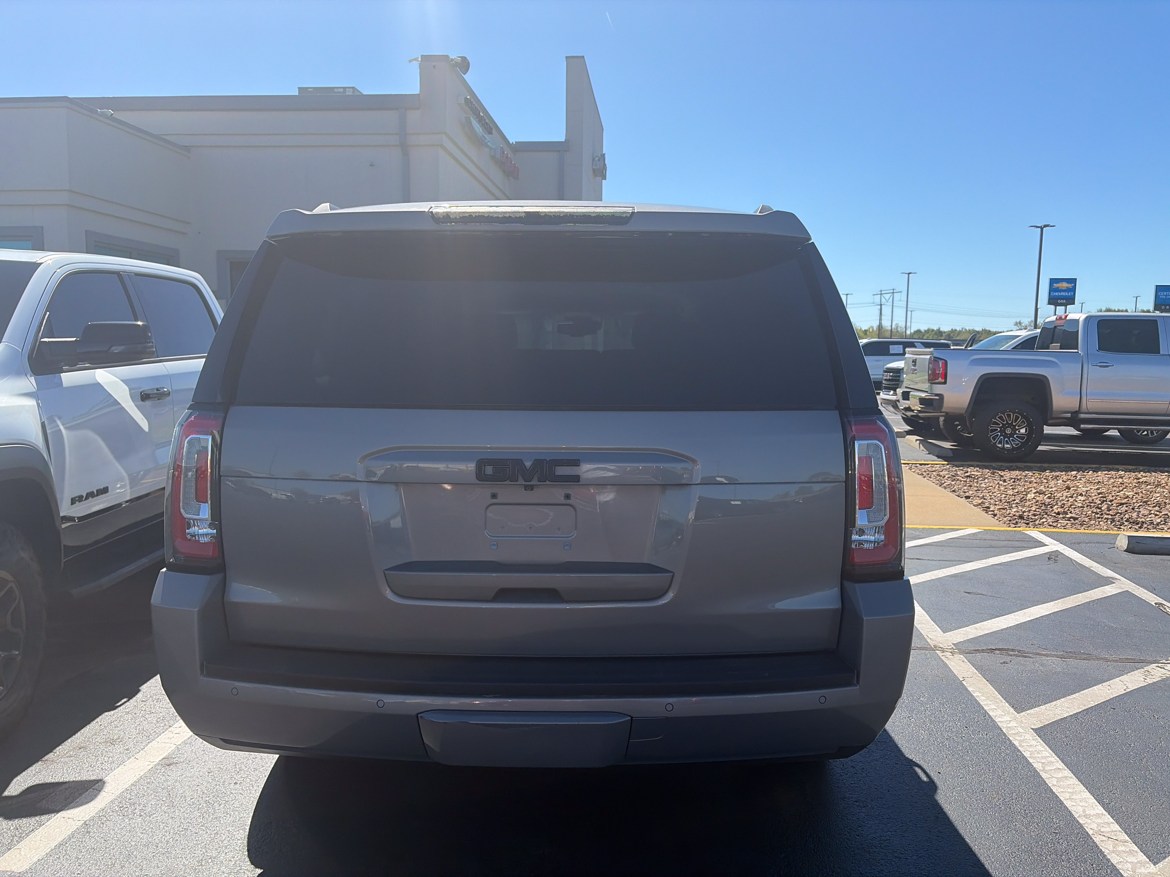 Used 2019 GMC Yukon XL SLT RWD image 6