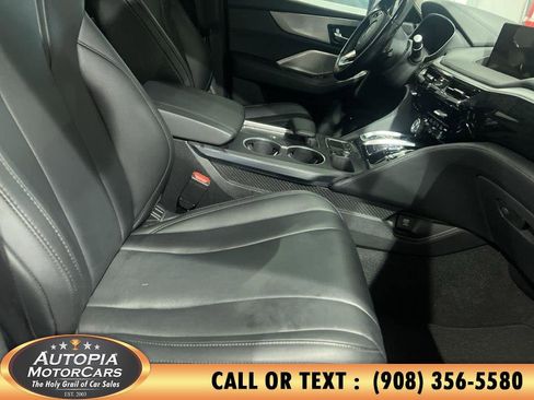 Used 2023 Acura MDX SH-AWD image 11