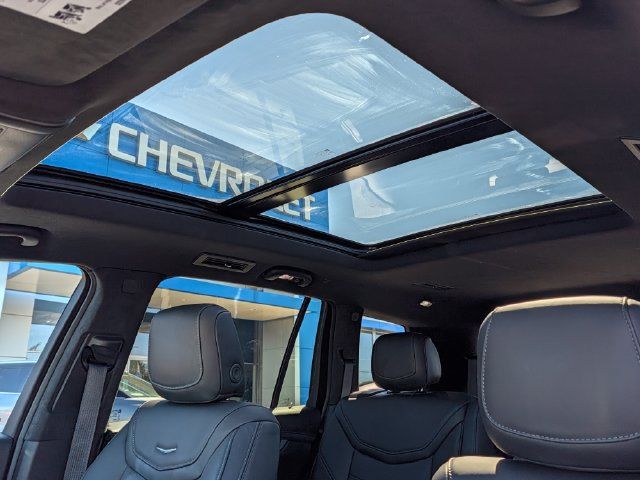 Used 2024 Cadillac XT6 Premium Luxury w/ Platinum Package AWD/4WD image 29