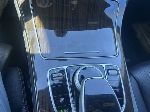 Used 2016 Mercedes-Benz GLC 300 4MATIC w/ Premium Package image 19