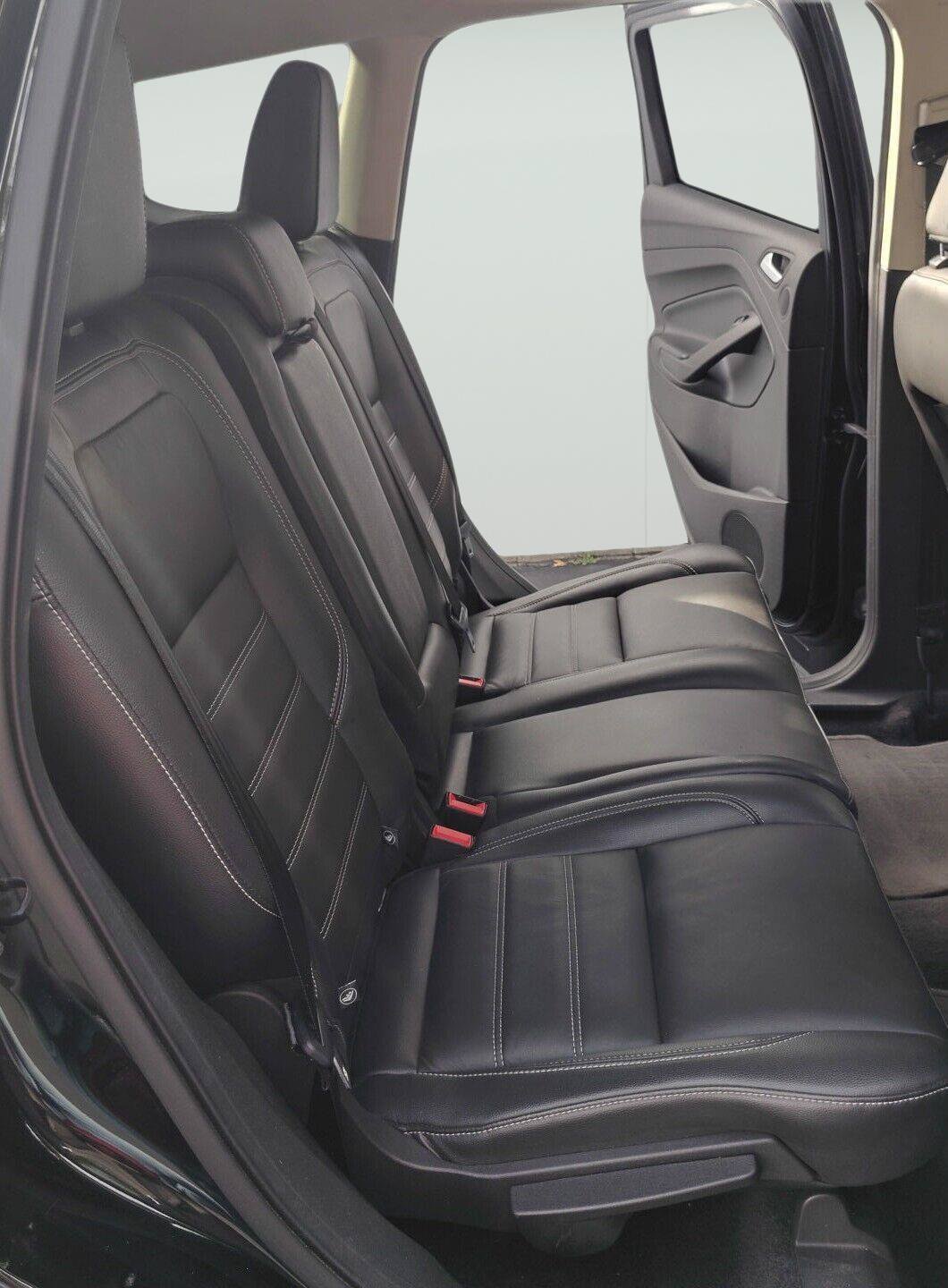 Used 2018 Ford Escape Titanium AWD/4WD image 33