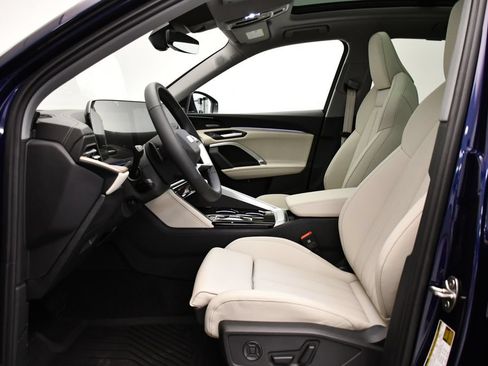 Used 2025 Audi Q5 Premium Plus w/ Premium Plus AWD/4WD image 36