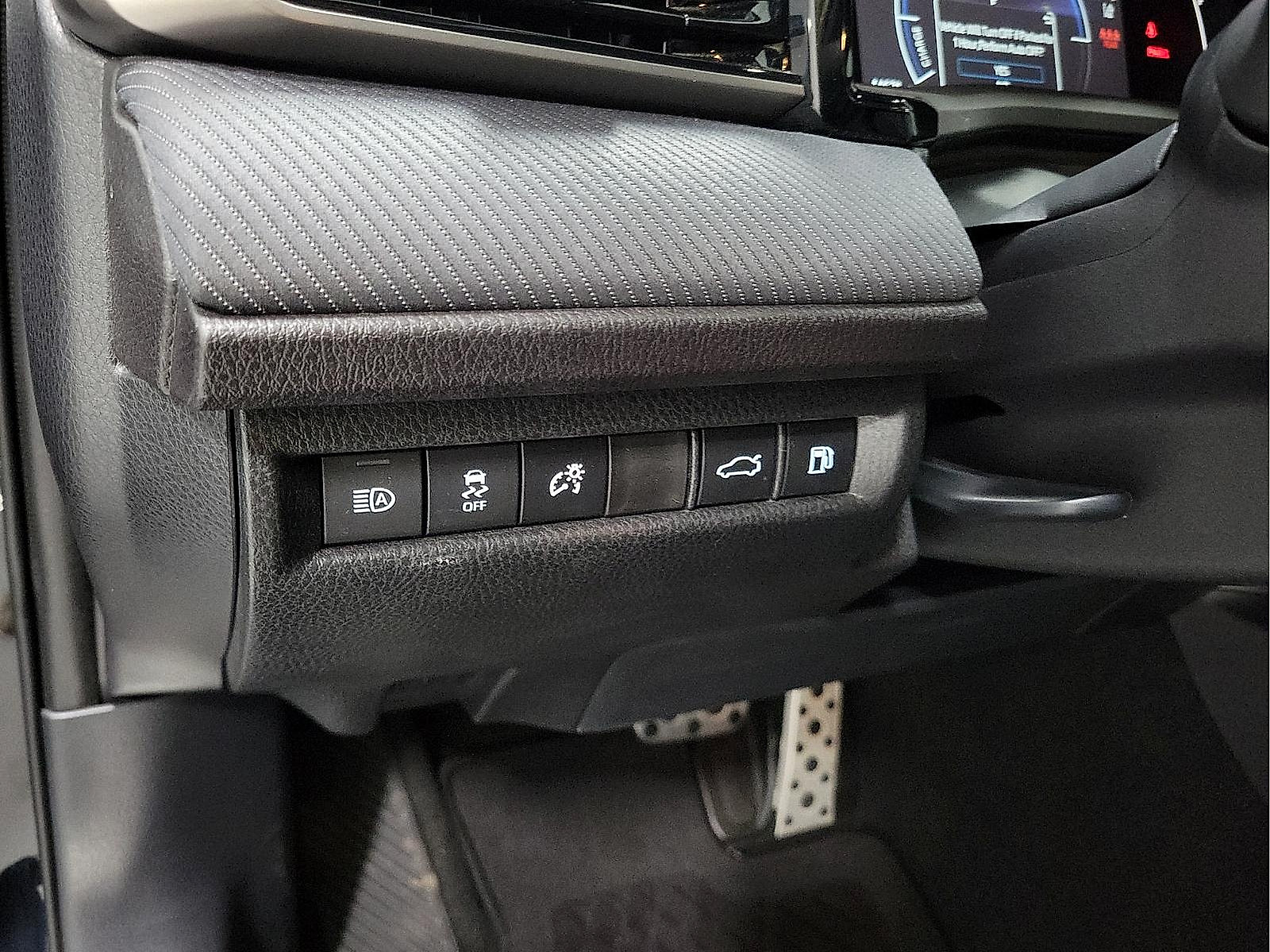 Certified 2025 Toyota Camry SE w/ Convenience Package FWD image 13