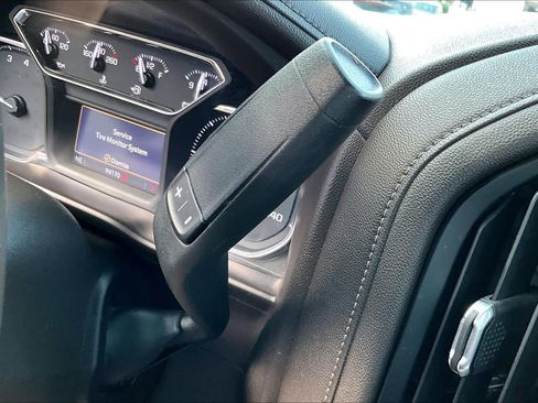 Used 2019 GMC Sierra 1500 SLT RWD image 16