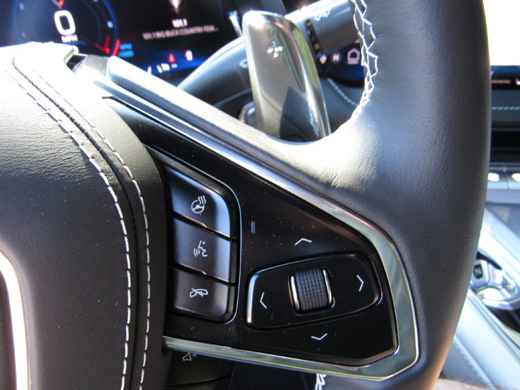 Used 2026 Chevrolet Corvette Stingray Preferred Conv RWD image 36