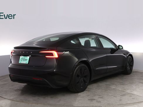 Used 2024 Tesla Model 3 Standard Range RWD image 3