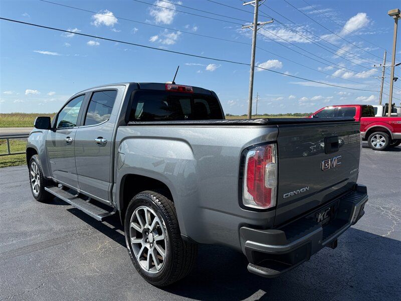 Used 2020 GMC Canyon Denali AWD/4WD image 9