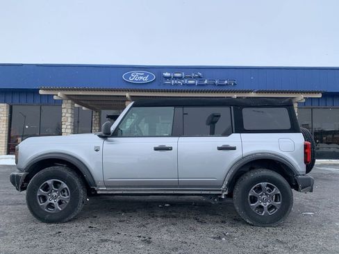 Used 2024 Ford Bronco Big Bend image 6