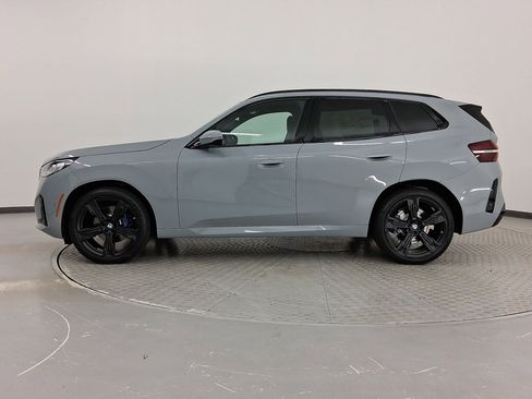 New 2026 BMW X3 xDrive30 w/ Premium Package image 2