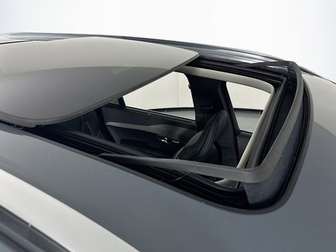 Used 2023 Volvo XC90 T8 Ultimate image 22